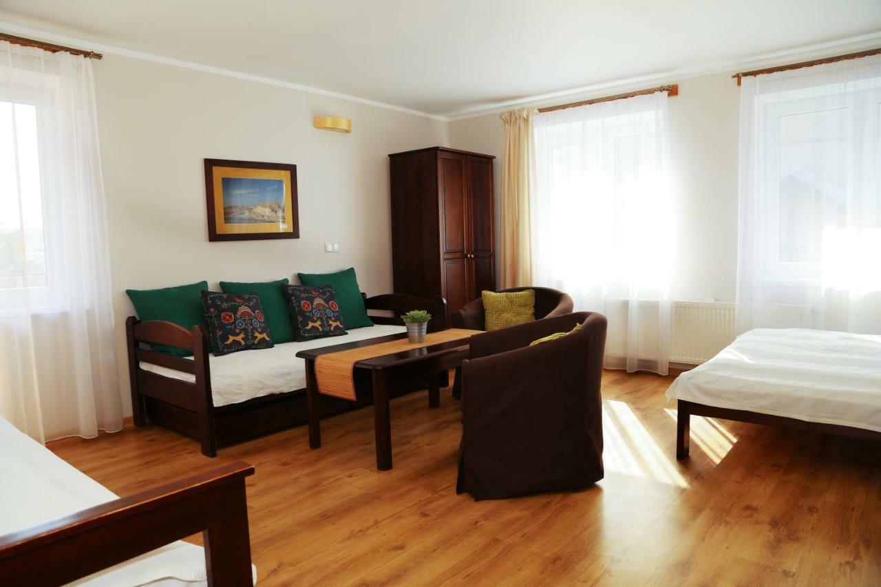 4 Strony Swiata Pokoje I Apartamenty Dźwirzyno Kültér fotó